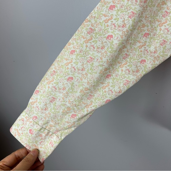 LL Bean Cream and Pink Floral Casual Button Down Shirt Size Large - Picture 6 of 10
